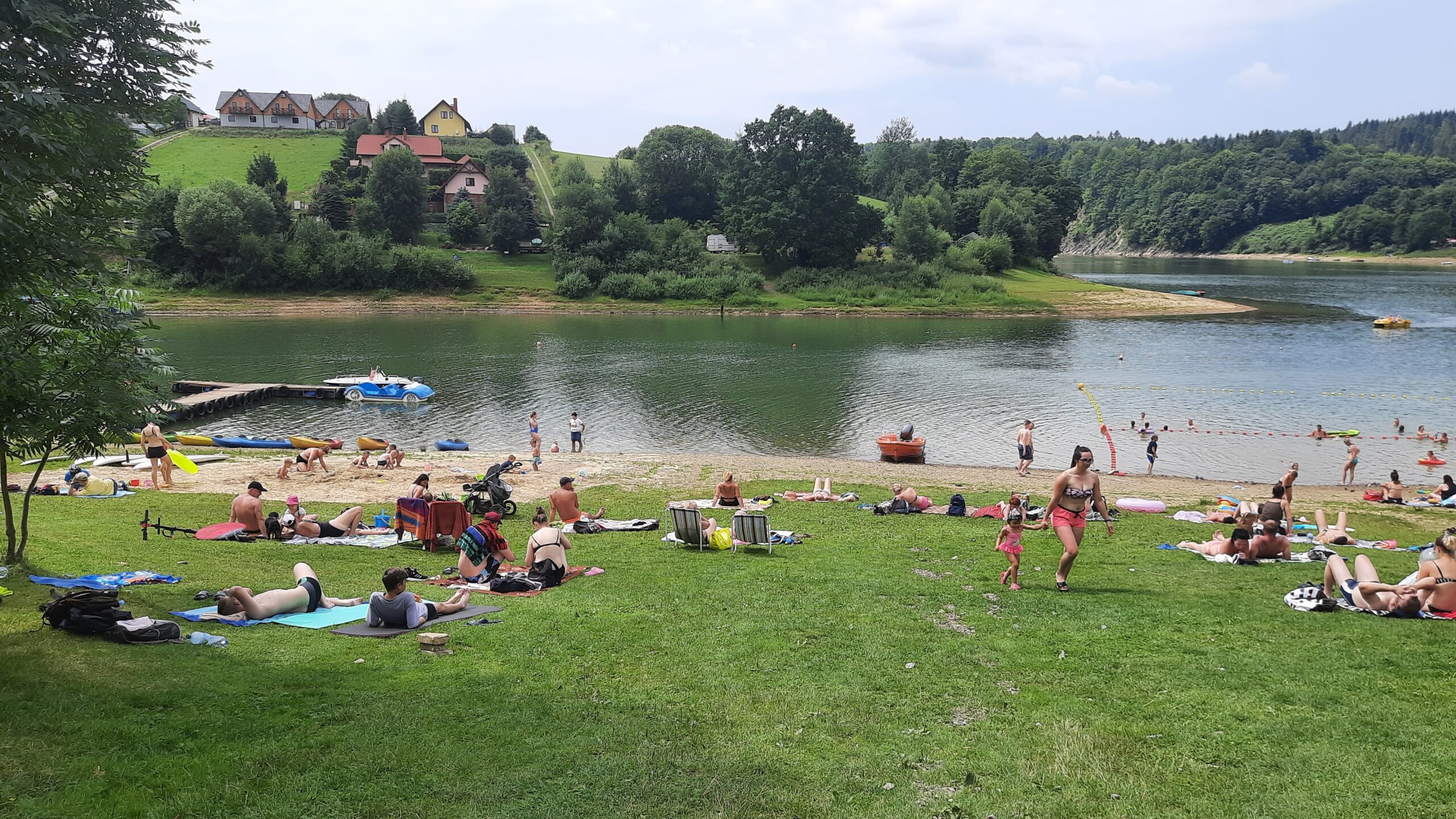 Plaża nad Soliną